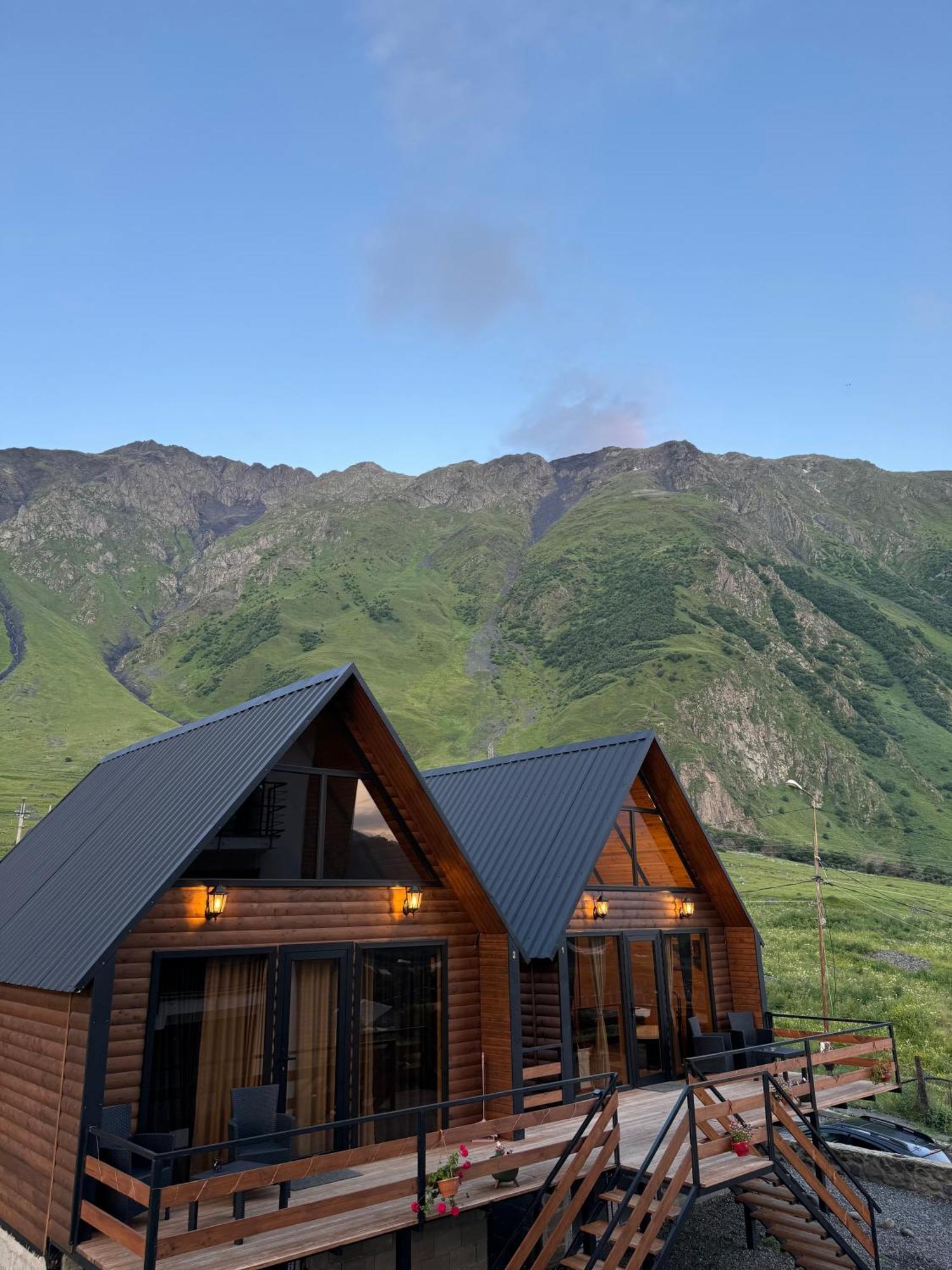 Outdoor Cottages Kazbegi Zewnętrze zdjęcie